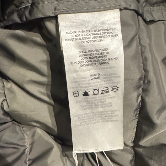 Columbia women’s McKay Lake medium gray Hooded 3/4 Puffer Jacket - Picture 5 of 8